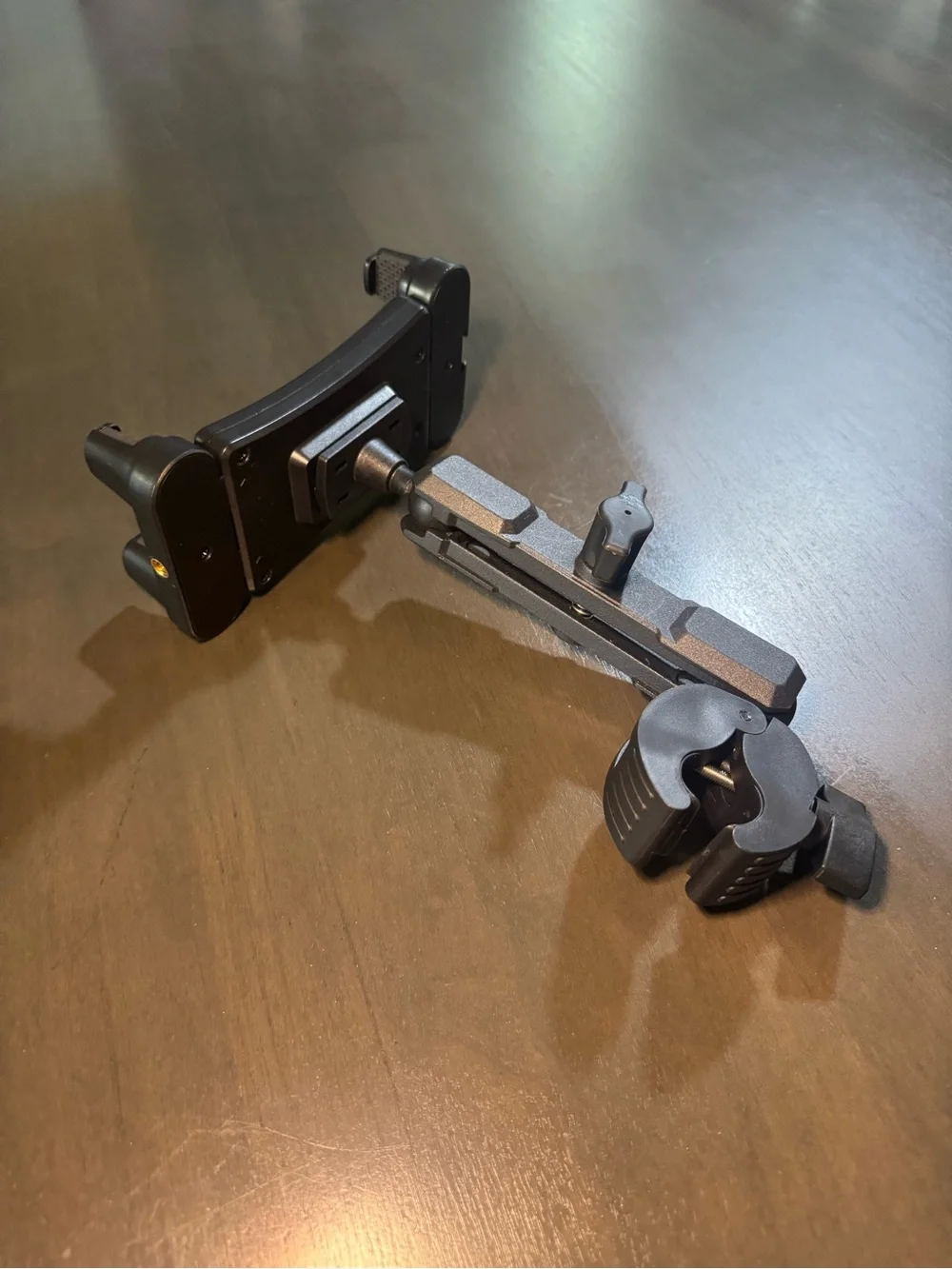 Adjustable Tablet Pole Mount - Black